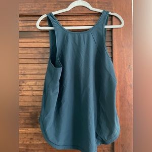 Lululemon Tank size 10